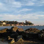 La Scortica Bed & Breakfast 3*