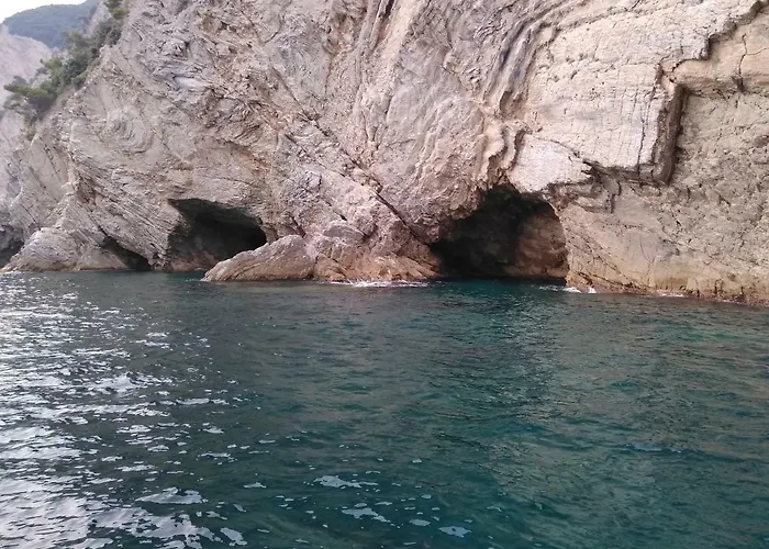 La Scortica Bed & Breakfast 3*